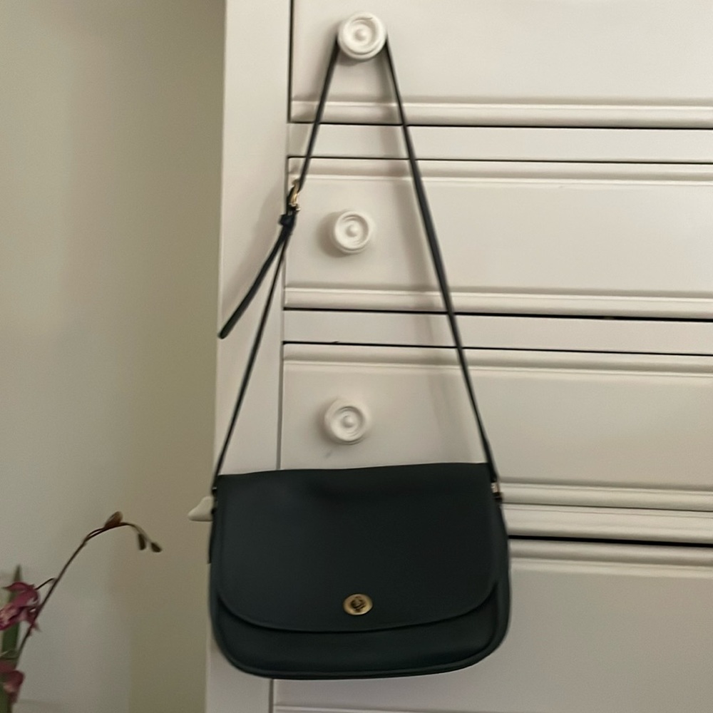 EUC Vintage Coach bag   Pristine condition